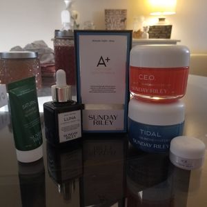 Sunday Riley Lot - 4 Full Size & 2 Sample Size